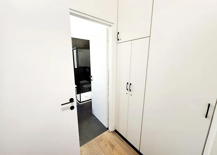 Urban Loft 55 Apartment *