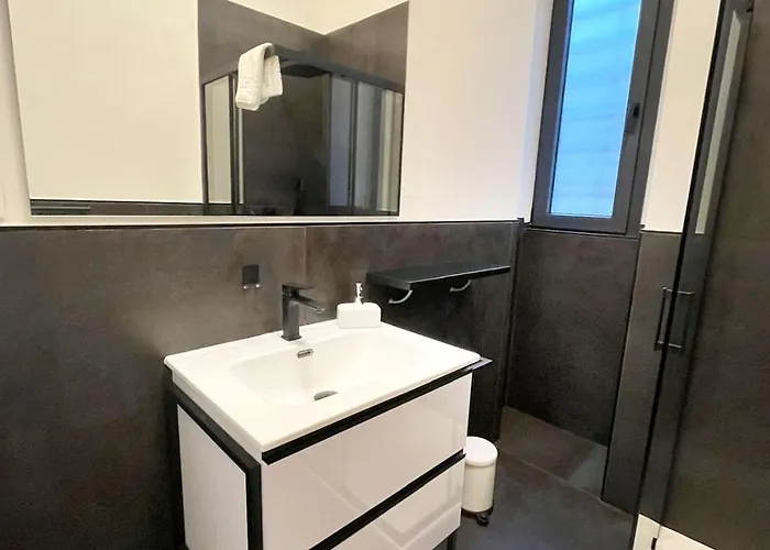 Urban Loft 55 *